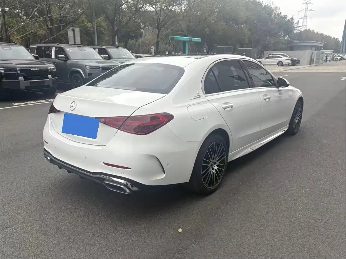 MERCEDES-BENZ C CLASS