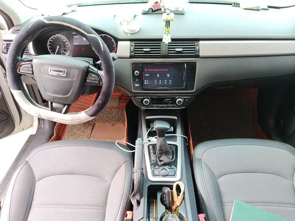 Qoros 3 2016 2016 Urban SUV 1.6T Automatic Zhiyue