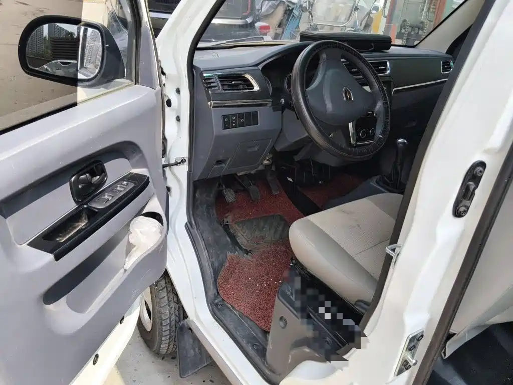 Jinbei Little Sea Lion X30 2023 2023 1.5L Business Van 2/5-seater AC Version SWC15M