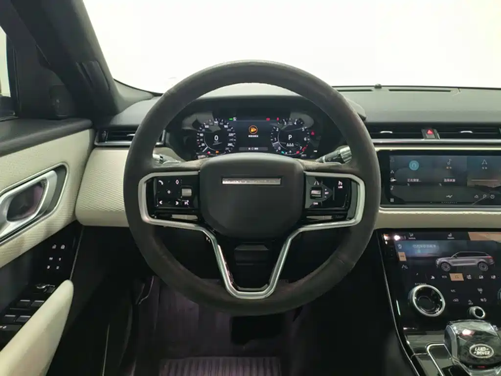 Фото 7 - Land Rover Range Rover Velar