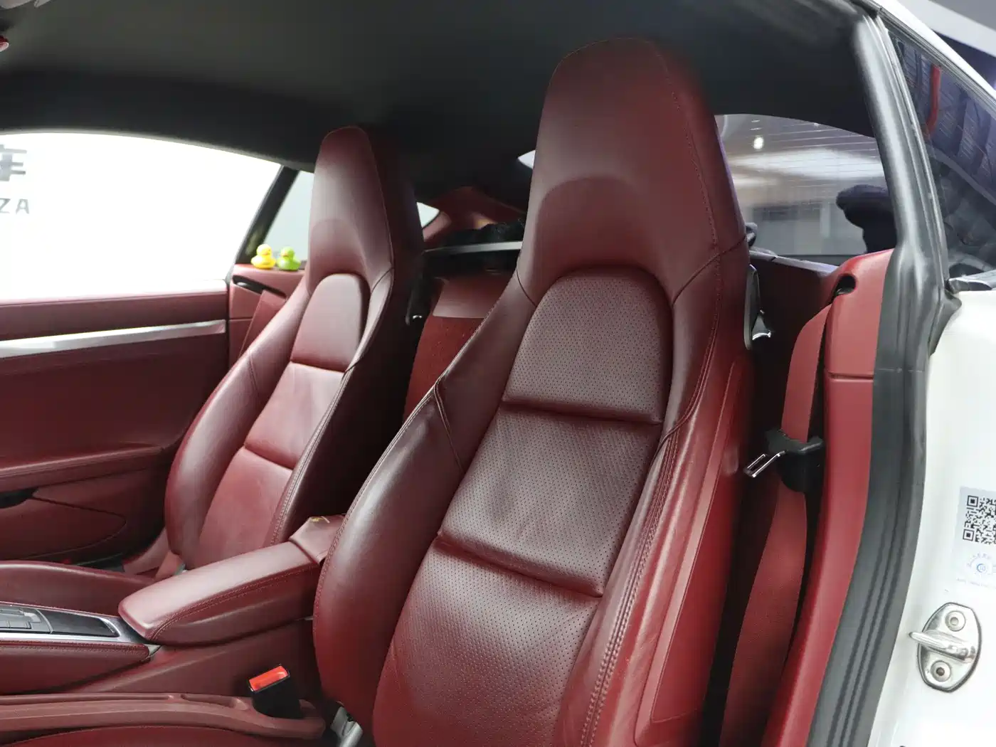 Porsche 718 2018 Cayman 2.0T фото 19