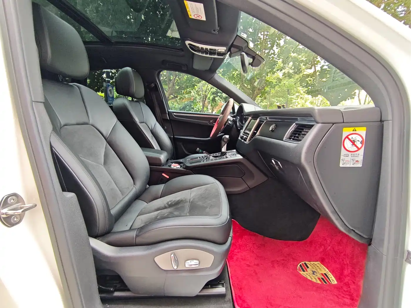 Porsche Macan 2016 Macan 2.0T фото 9