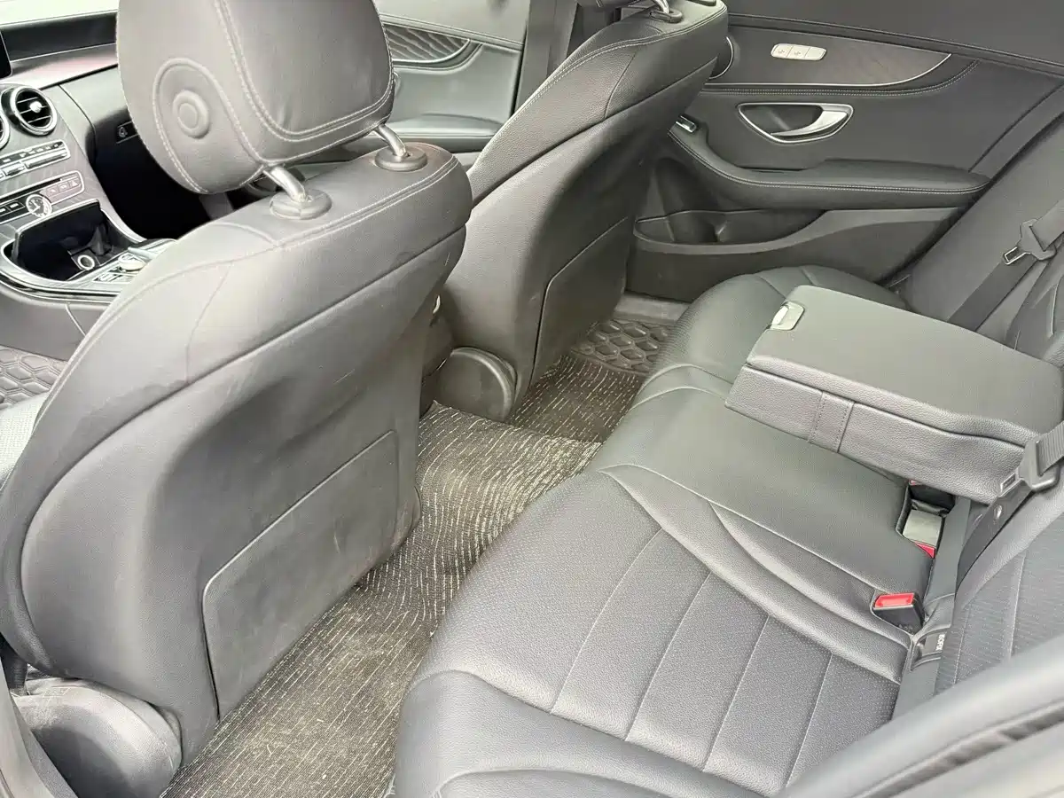 Mercedes-Benz C-Class 2016 C 180 L Sport фото 4