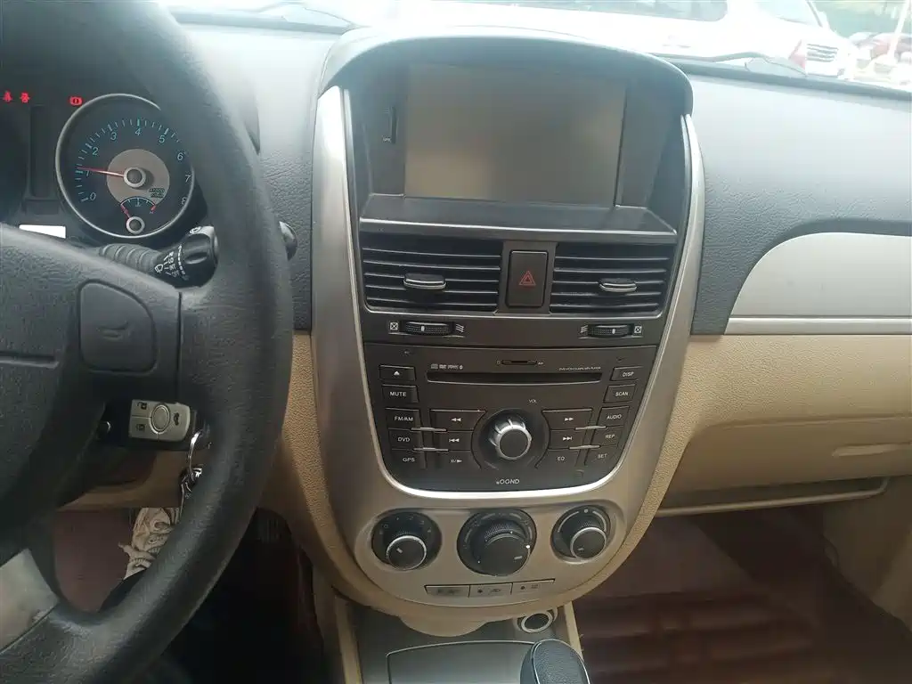 Buick Excelle 2013 1.5L Automatic Classic фото 10