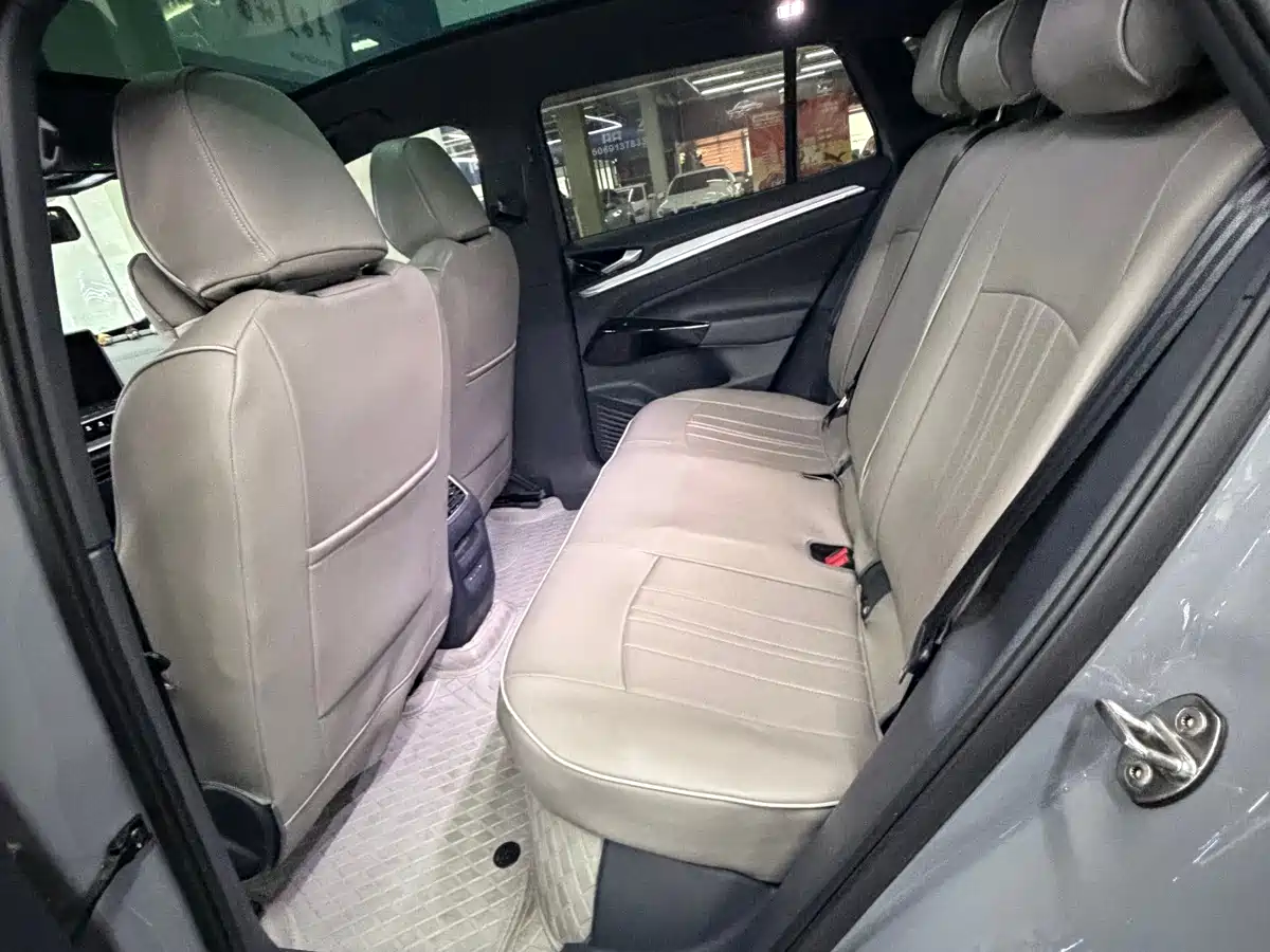 VOLKSWAGEN ID.4 CROZZ