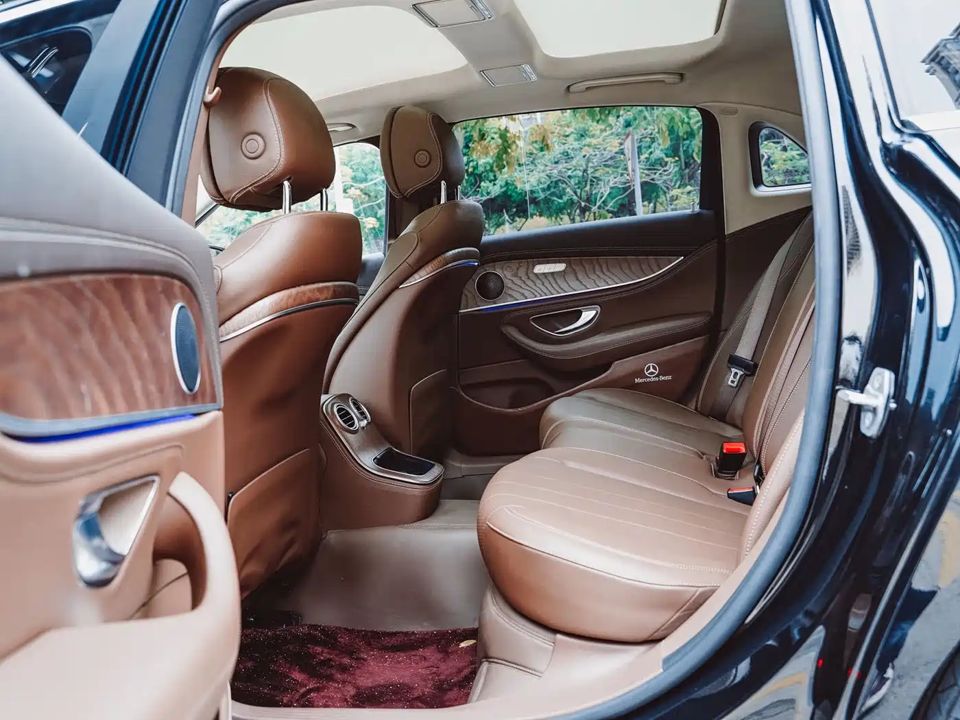 Mercedes-Benz E-Class 2021 E 300 L Fashion фото 6