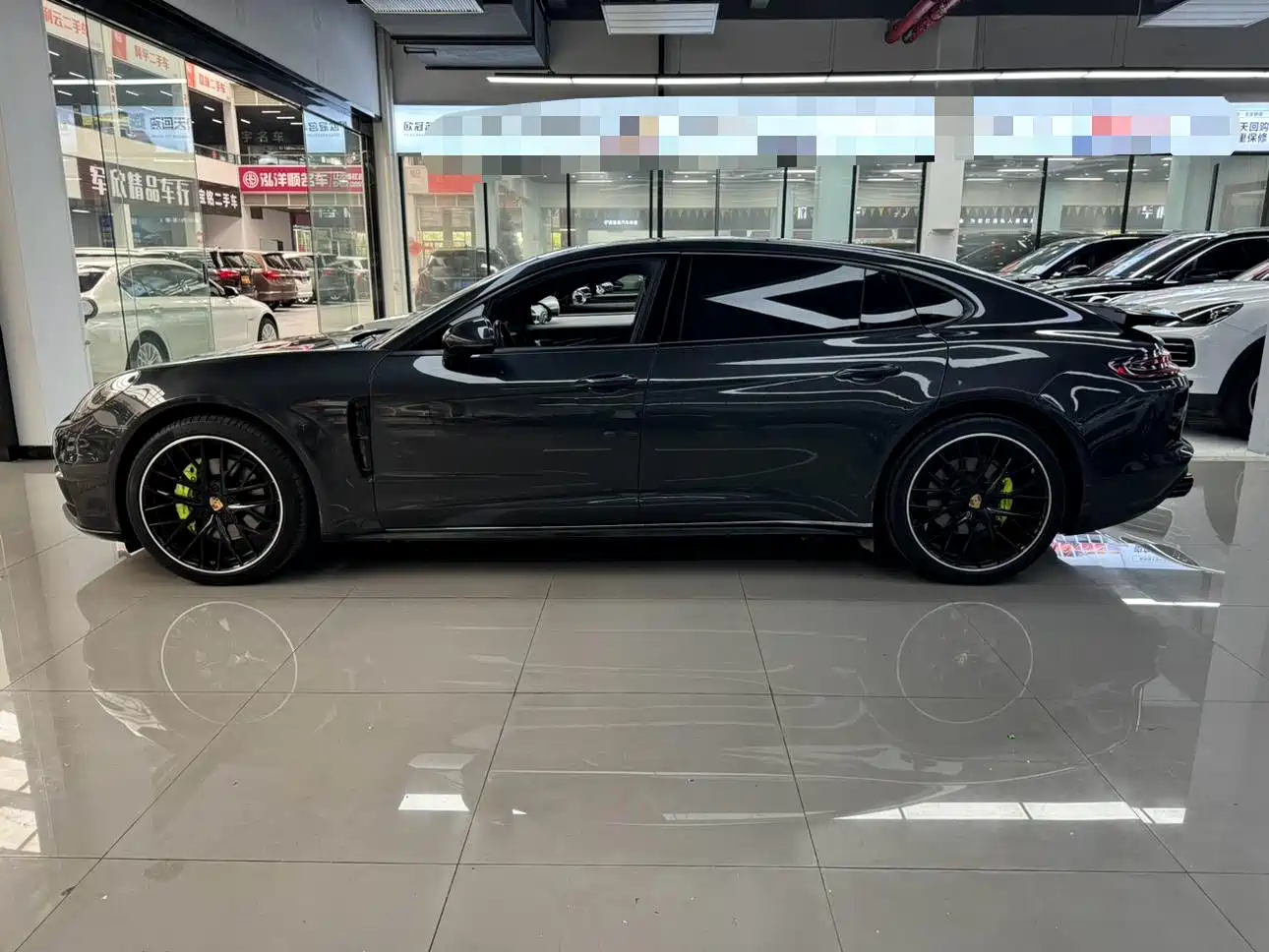 Porsche Panamera 2017 Panamera Executive Long Wheelbase 3.0T фото 10