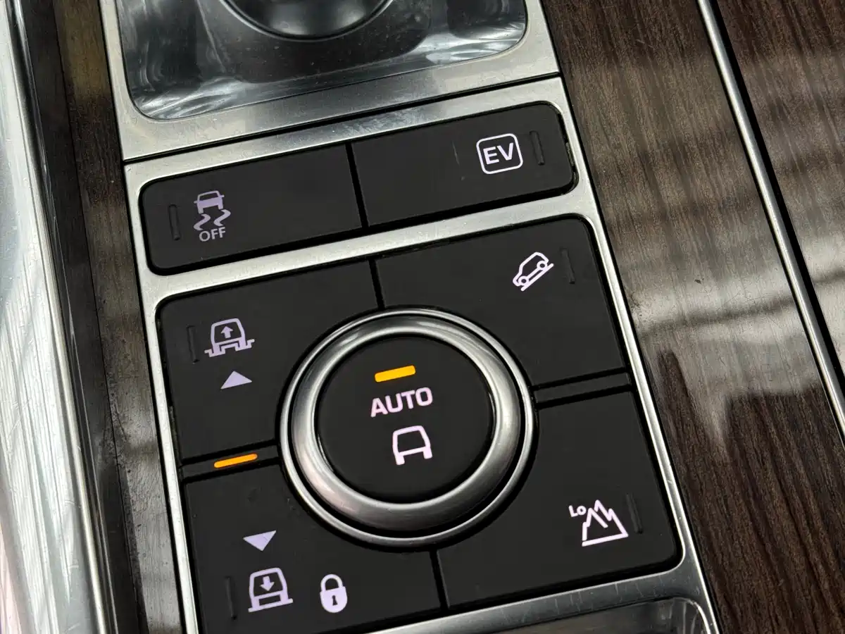 LAND ROVER RANGE ROVER SPORT NEW ENERGY