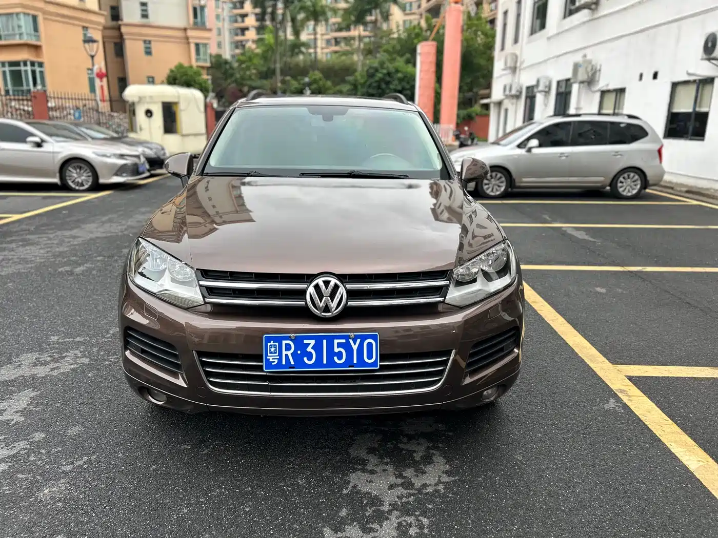 Volkswagen Touareg 2011 3.0TDI Diesel Comfort фото 3
