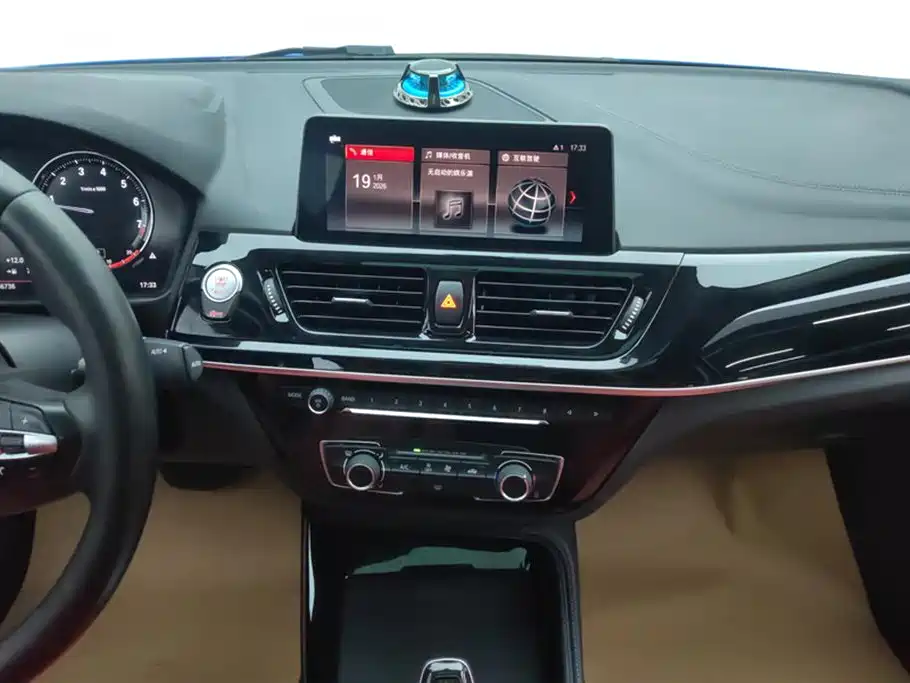Фото 13 - BMW 1 Series