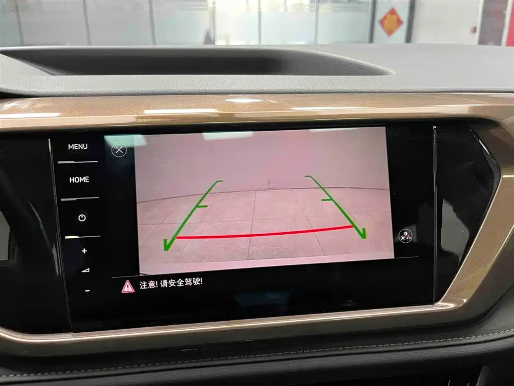 Volkswagen Tharu 2022 280TSI FWD Luxury Edition фото 7