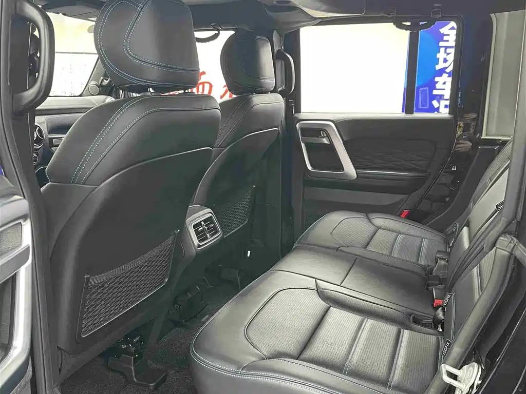 BAIC ORV Beijing Offroad BJ40 2023 2.0T Auto 4WD Urban Hunter Knight Edition фото 9