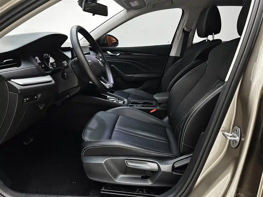 Škoda Octavia 2021 PRO TSI280 DSG Luxury Edition фото 19