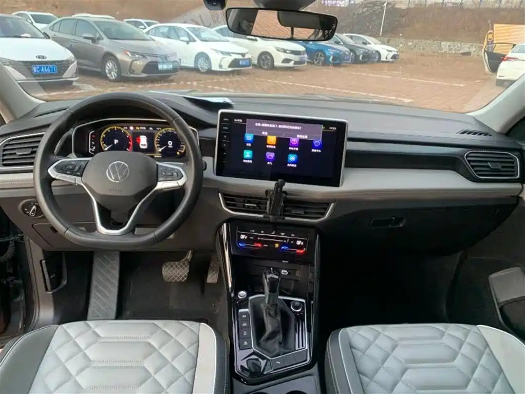 Volkswagen Tayron 2023 280TSI 2WD Luxury Plus Advanced Edition фото 11