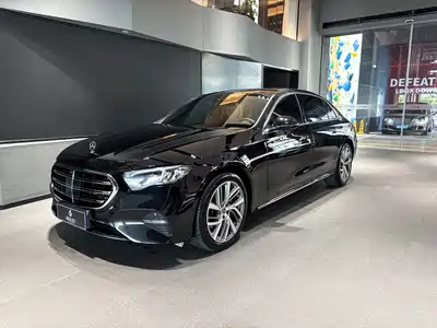 Mercedes-Benz E