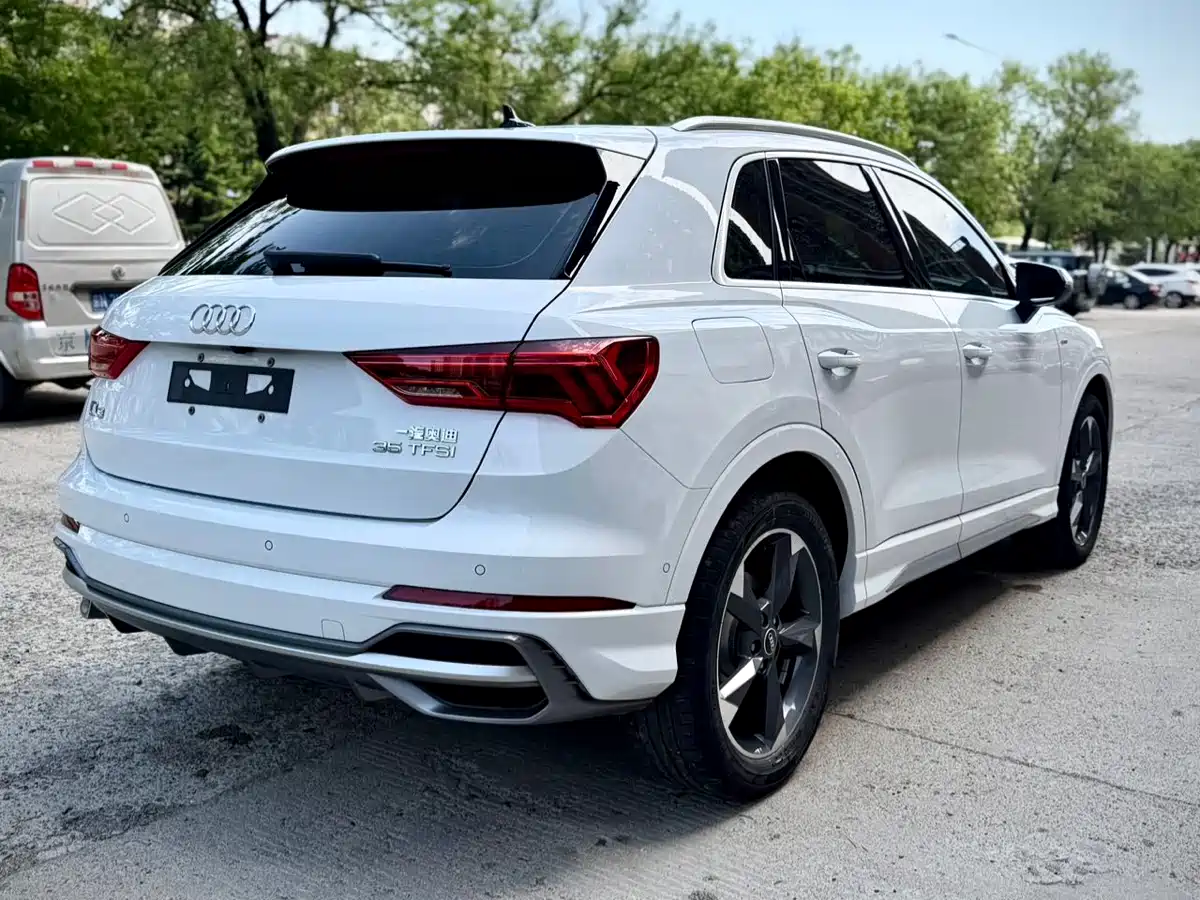 Audi Q3 2022 35 TFSI Fashion Dynamic фото 6