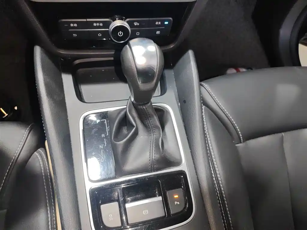 BYD Song MAX 2017 1.5T Auto Smart Elite 7-Seater фото 14