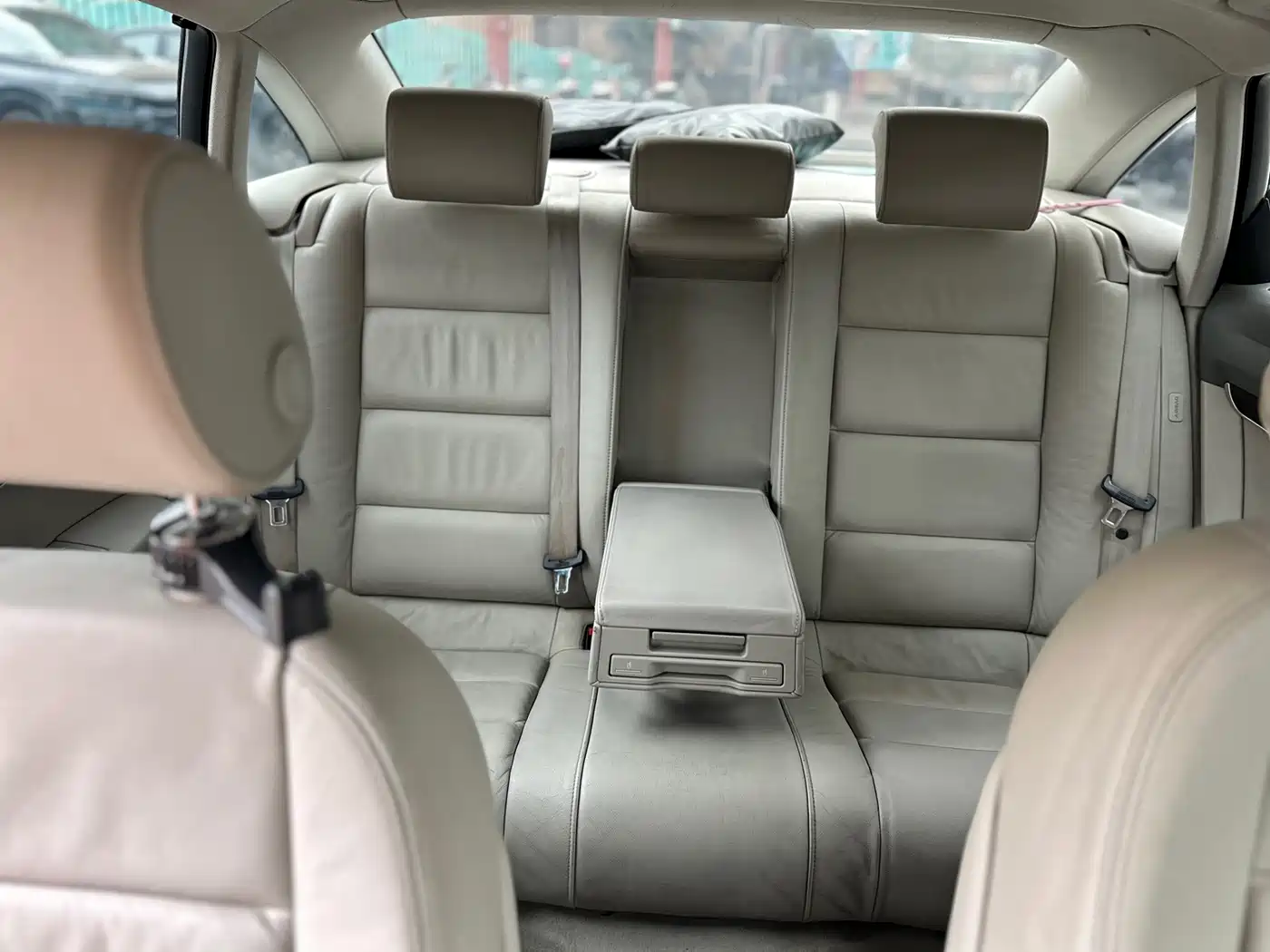 Audi A6L 2010 2.7 TDI фото 38
