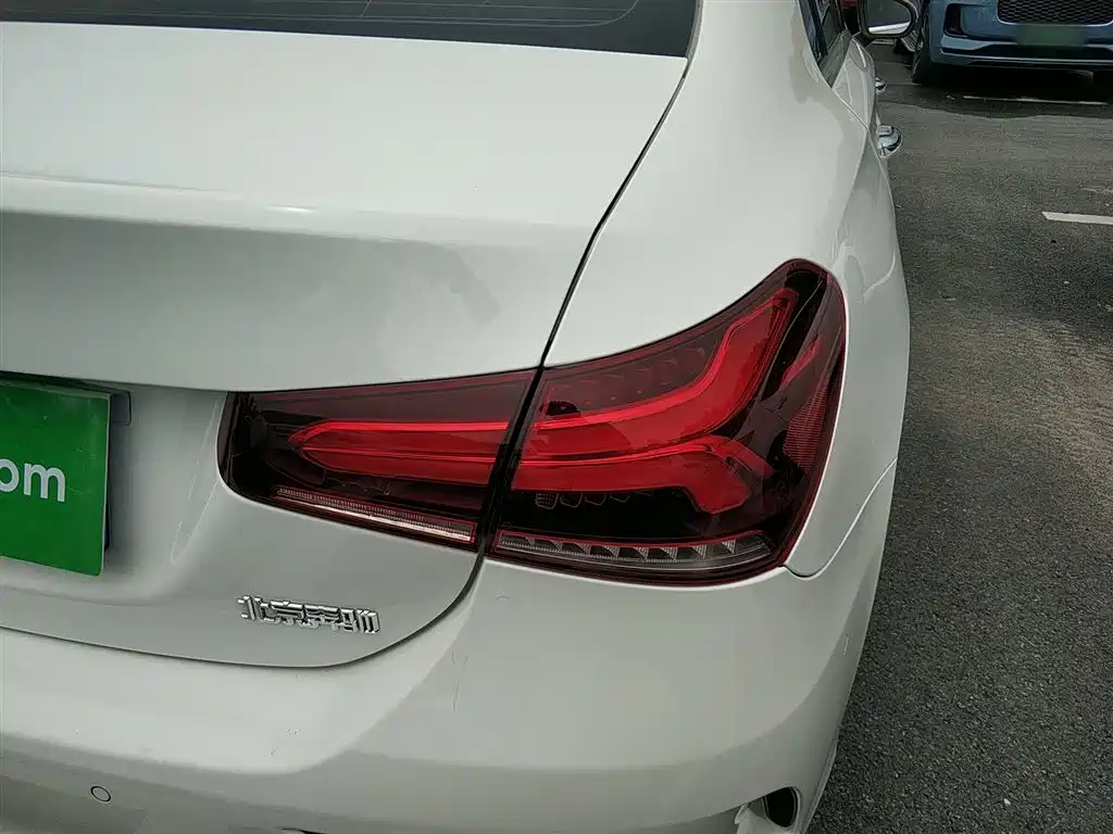 Mercedes-Benz A-Class 2022 Facelift III A 200 L Sport Sedan Fashion фото 8