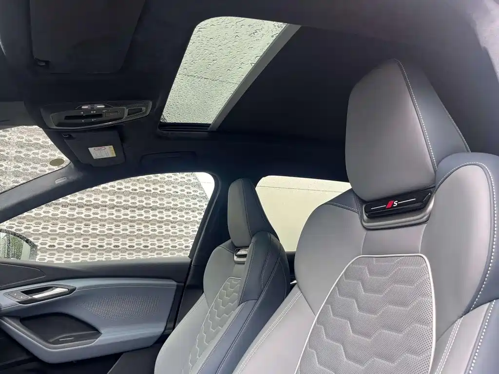 Audi Q6L e-tron 2026 2025 Model Pioneer Edition