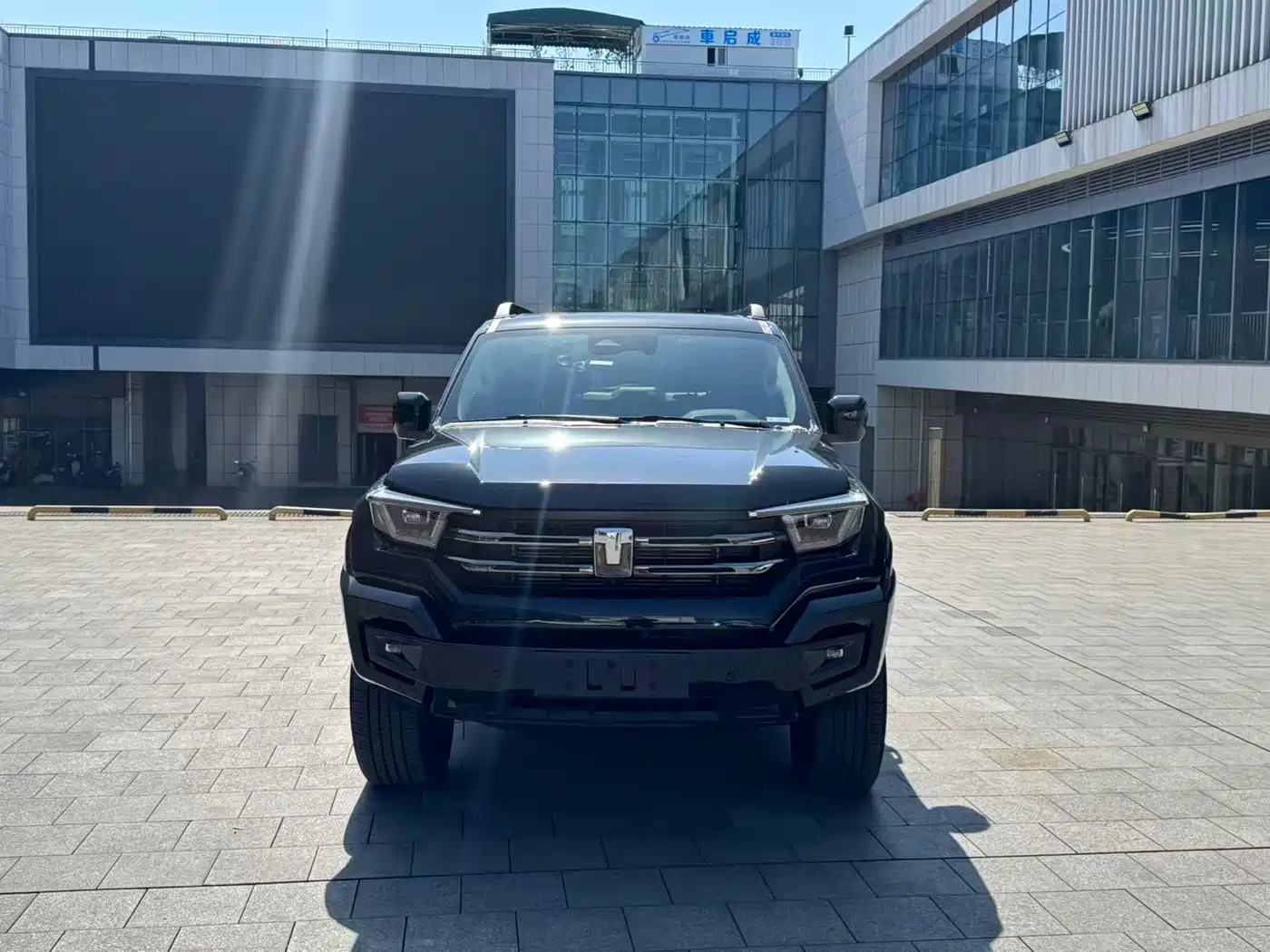 TANK TANK 400 NEW ENERGY