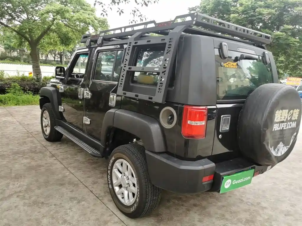 BAIC ORV Beijing Offroad BJ40 2016 Model 40L 2.3T Automatic 2WD Premium фото 5