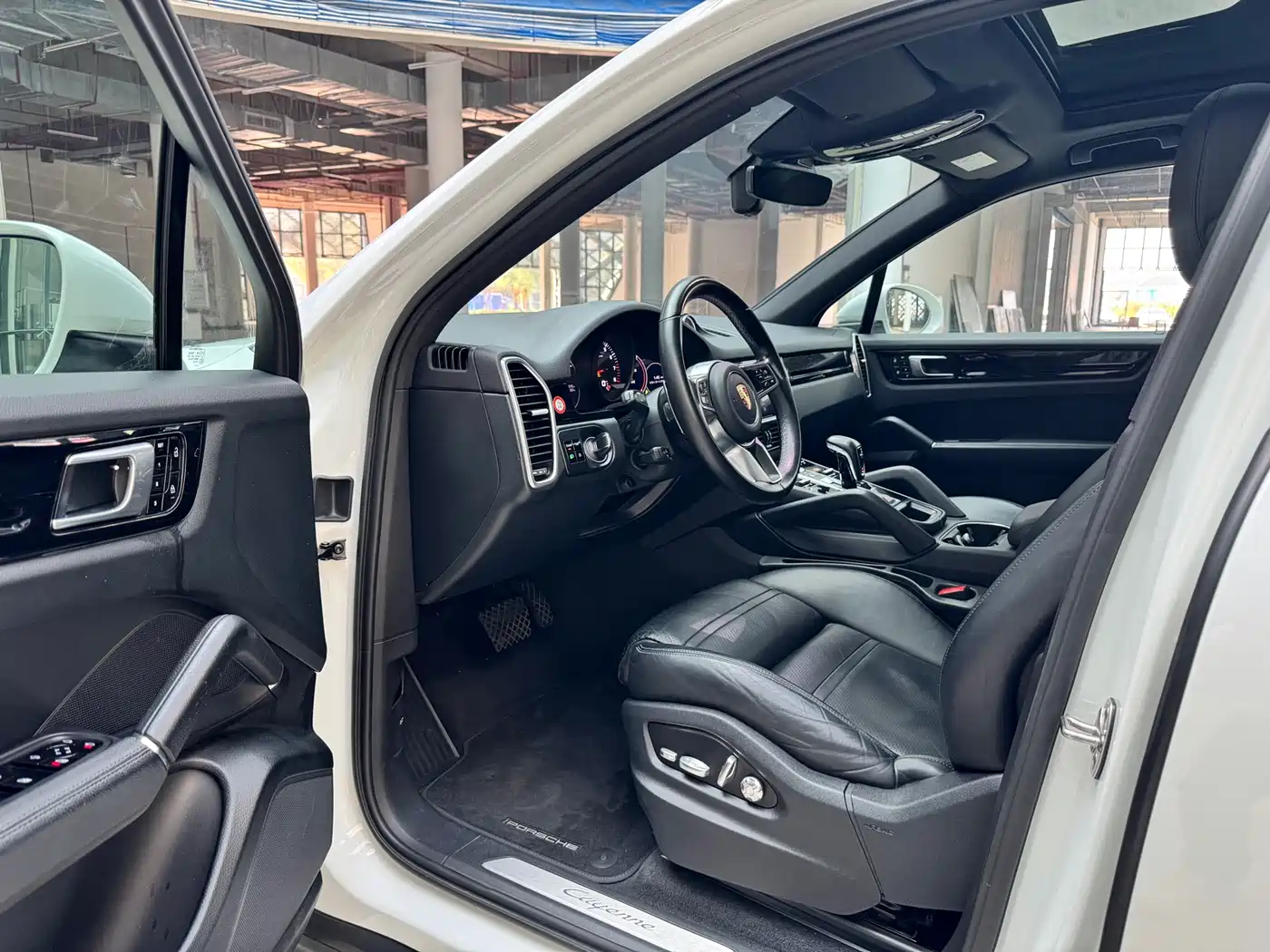 Porsche Cayenne 2019 Cayenne 3.0T фото 5
