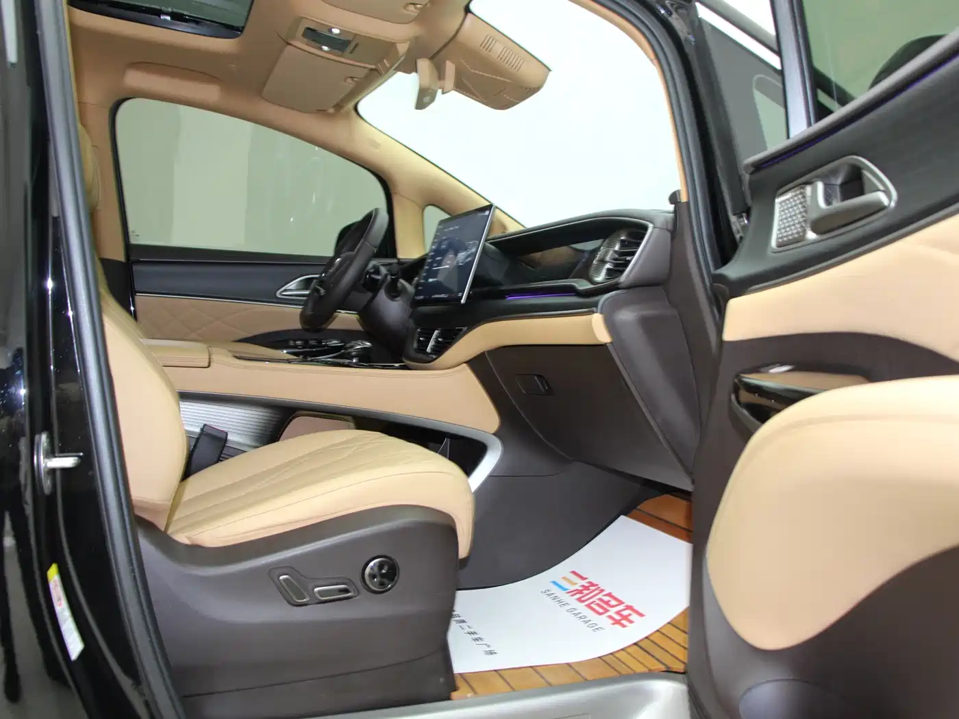Denza D9 2025 Model DM-i Smart Drive Edition 1020 AWD Flagship фото 11