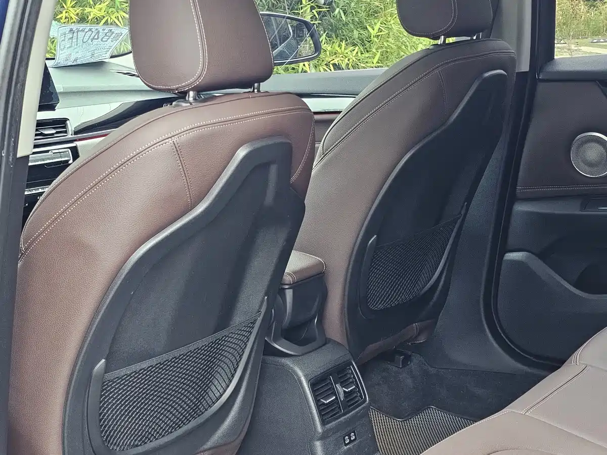 BMW X1 2021 Facelift sDrive25Li Leading фото 6