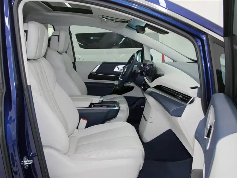 Buick Century 2023 2023 2.0T 6-Seat World Edition