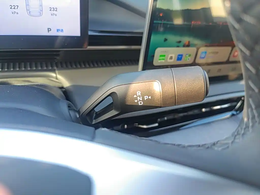 Geely Galaxy Galaxy E5 2026 2026 530km Voyager Edition