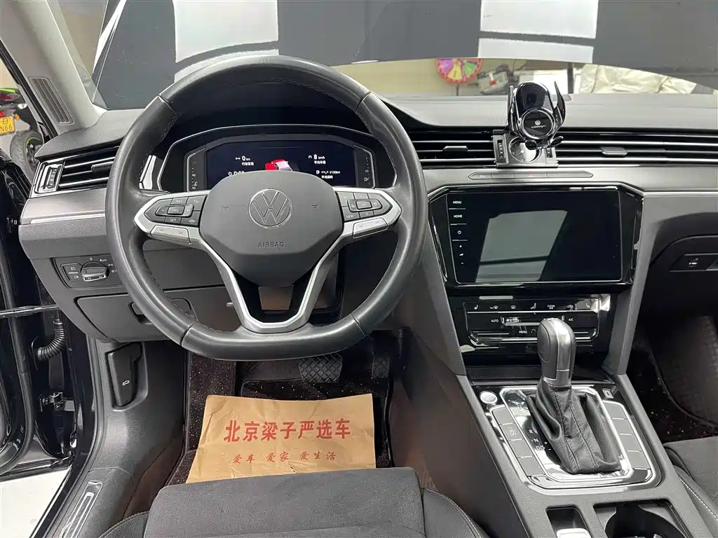 Volkswagen Magotan 2021 330TSI DSG 30th Anniversary Edition фото 8