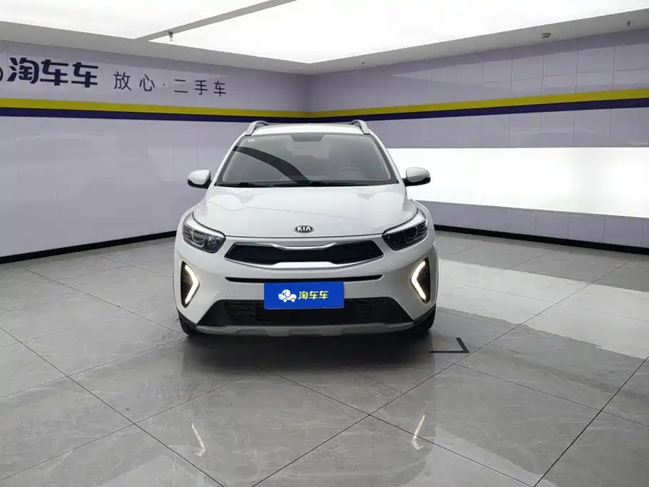 Photo 2 - Kia KX1