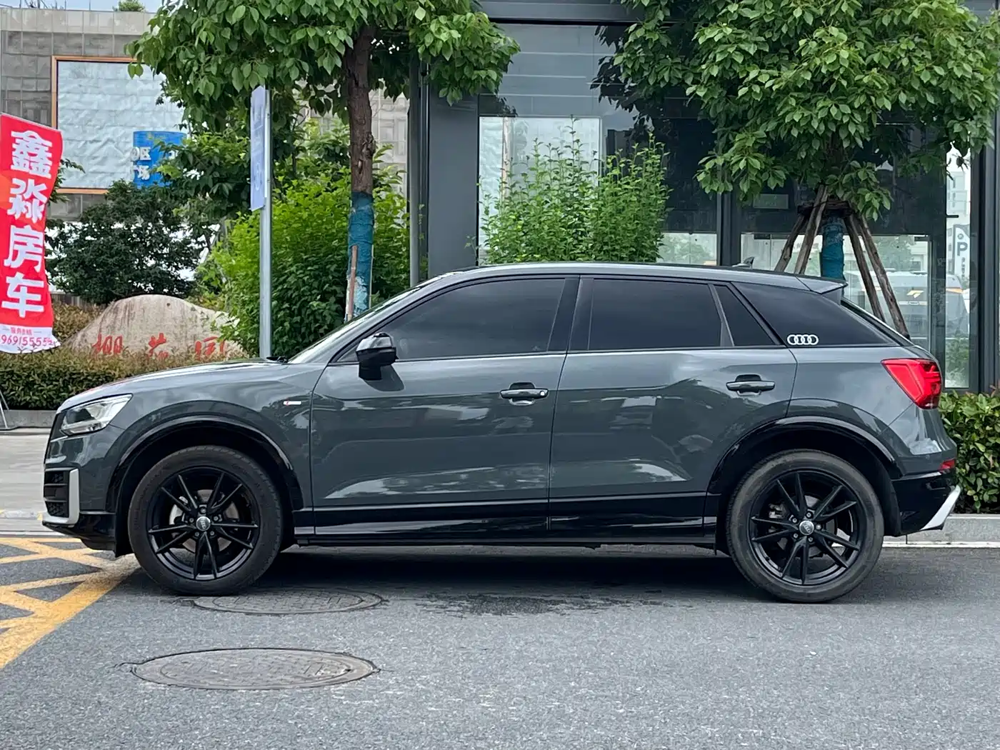 Audi Q2L 2021 Model 35 TFSI Fashion Dynamic фото 3