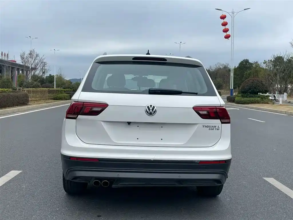 Volkswagen Tiguan L 2019 330TSI Auto 2WD Trend Edition China V фото 6