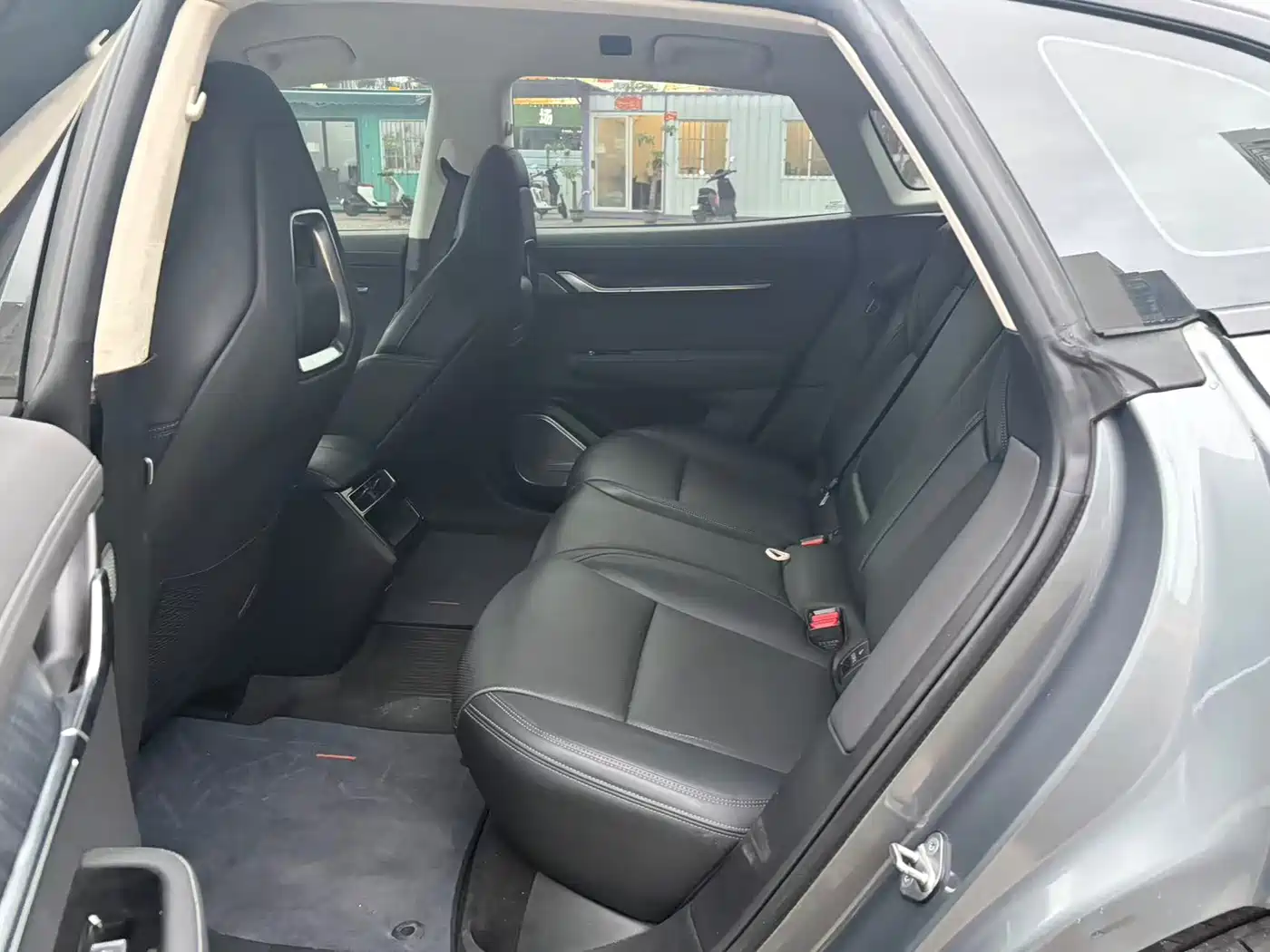 ZEEKR EXTREME KRYPTON 001