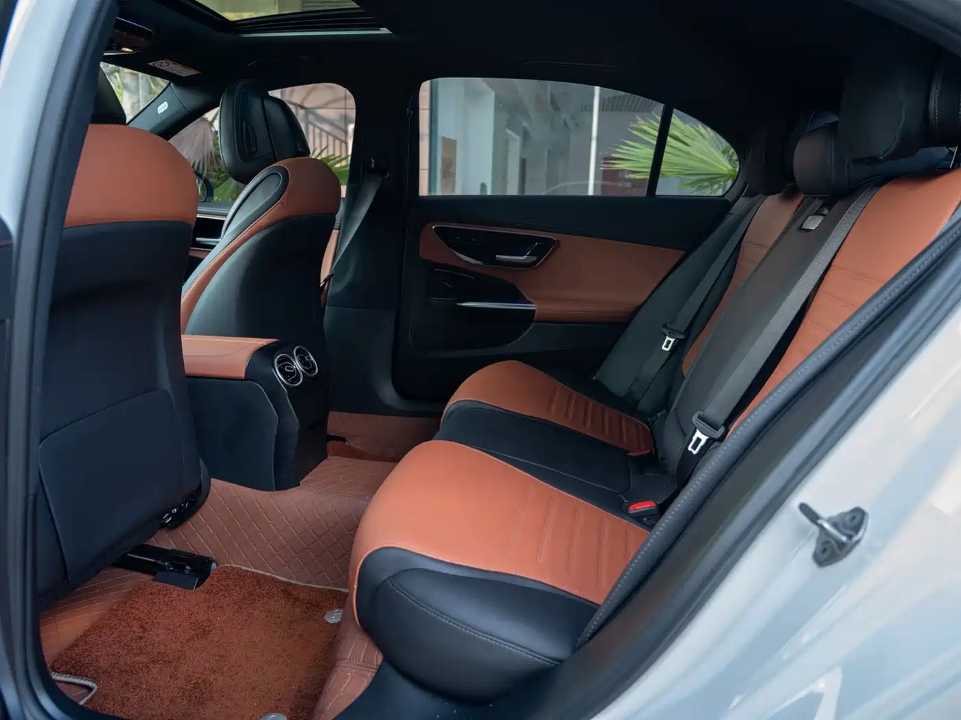 Mercedes-Benz C-Class 2023 C 200 L Sport фото 12