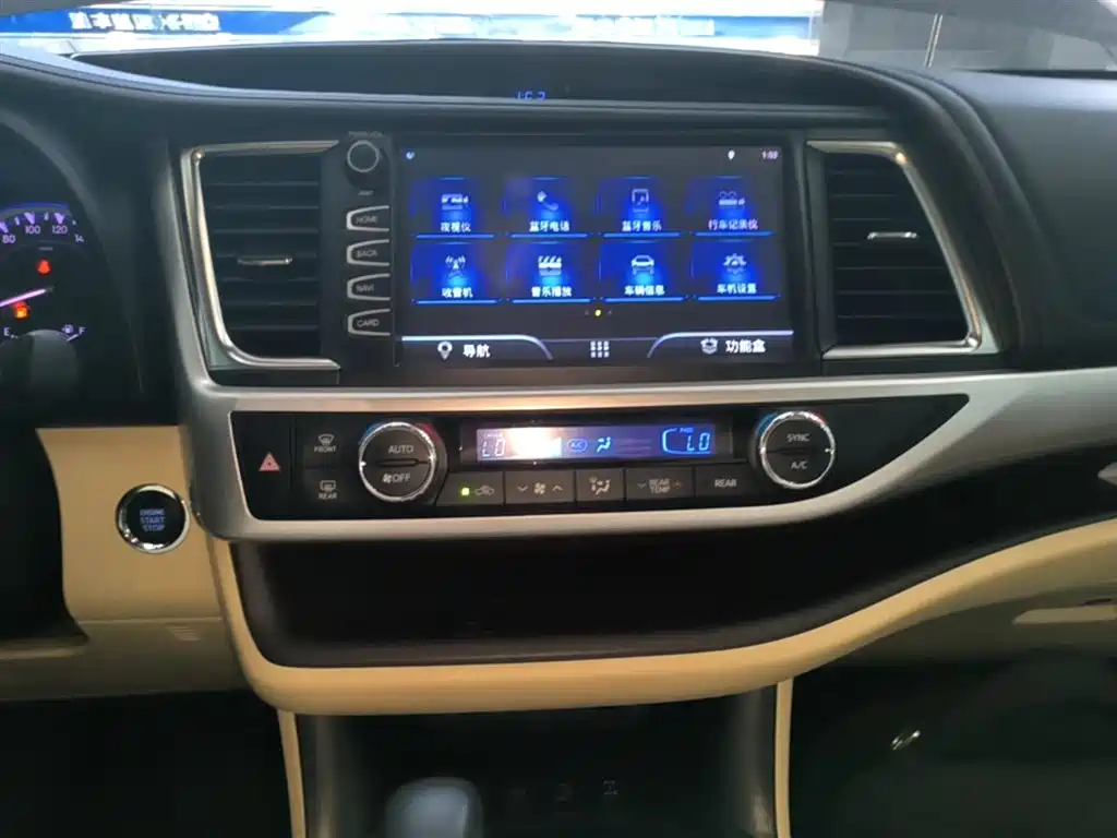 Toyota Highlander 2018 2.0T 4WD Luxury 7-seater China VI фото 13
