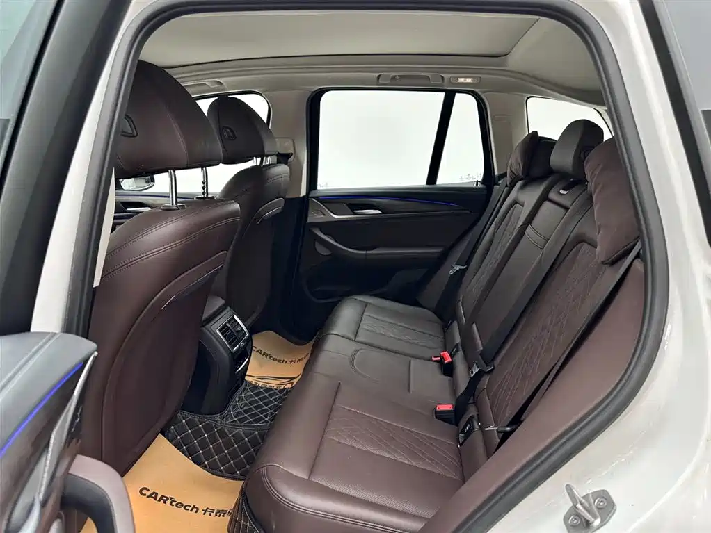 BMW X3 2022 Facelift xDrive30i Leading M Shadow Edition фото 9