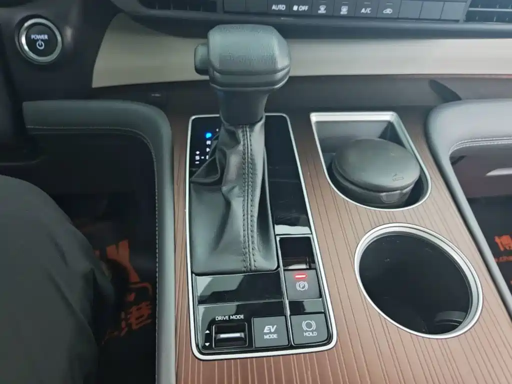 Toyota Sienna, миниатюра 14