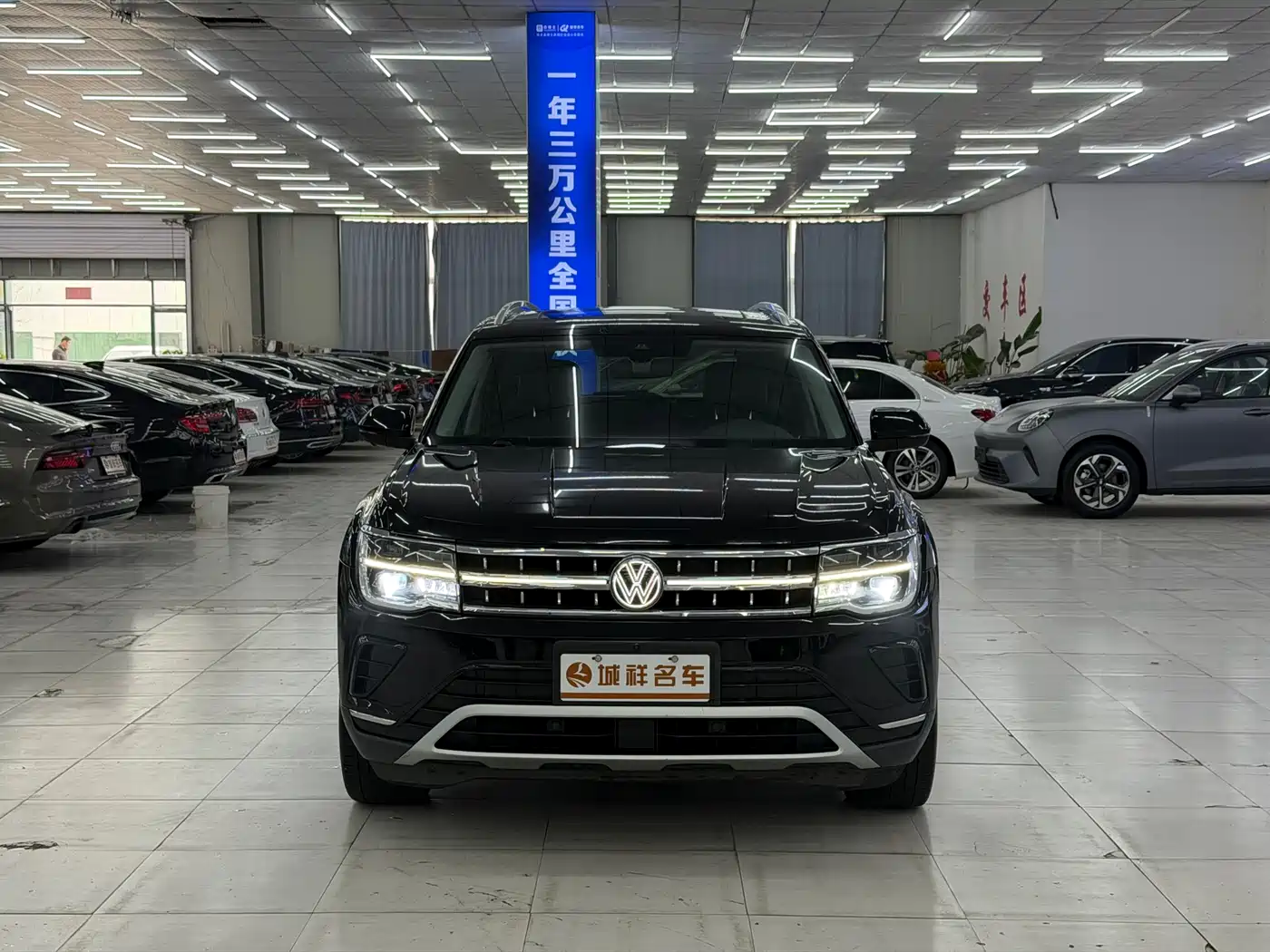 VOLKSWAGEN TOURANG