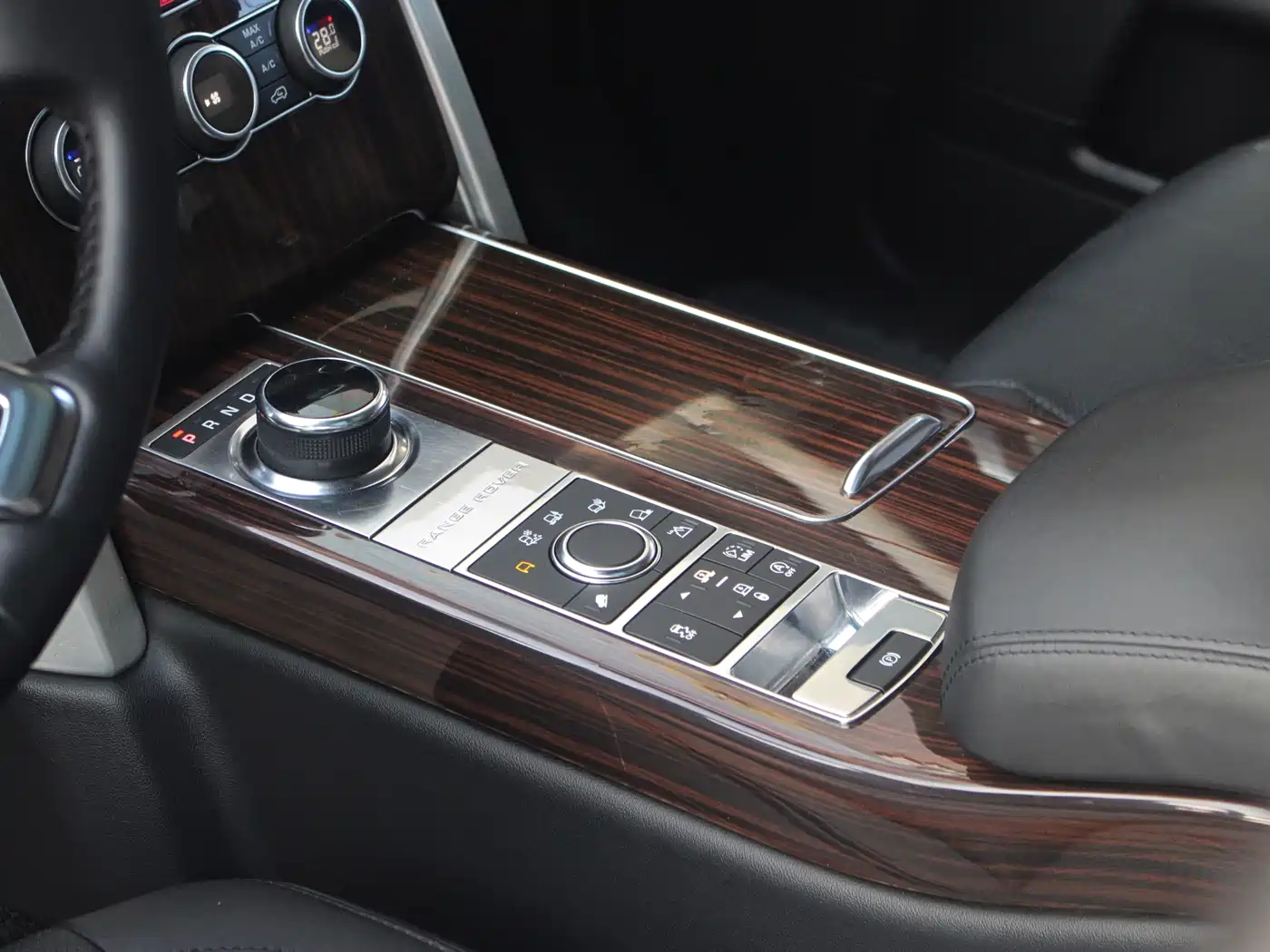 Land Rover Range Rover 2017 3.0 SC V6 Vogue фото 11