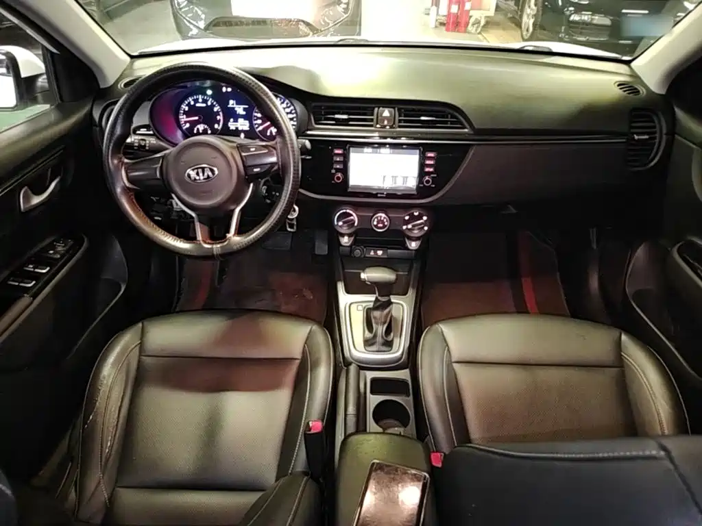 Kia K2 2018 2017 Sedan 1.4L AT GLS