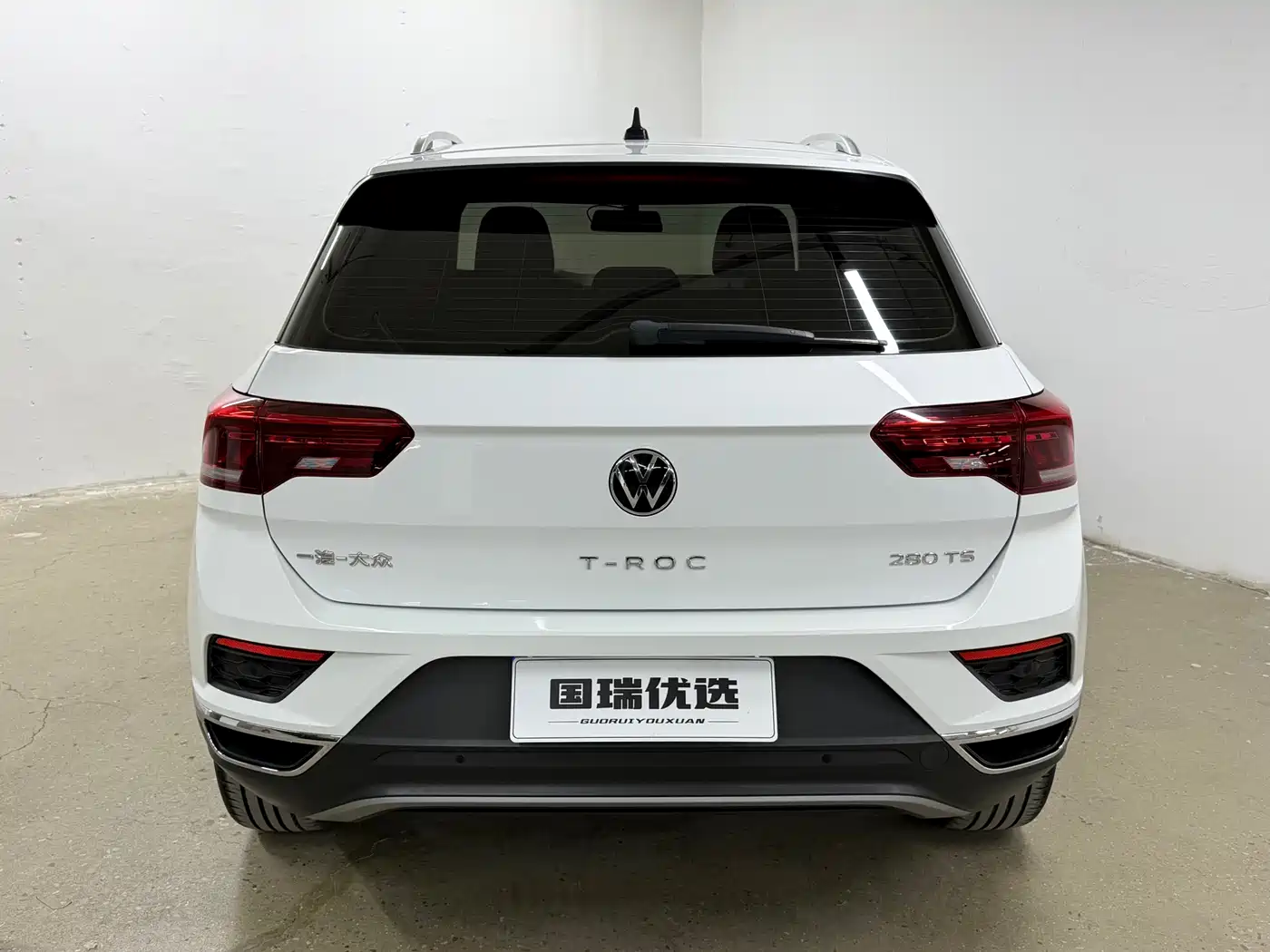 VOLKSWAGEN T ROC EXPLORING SONGS