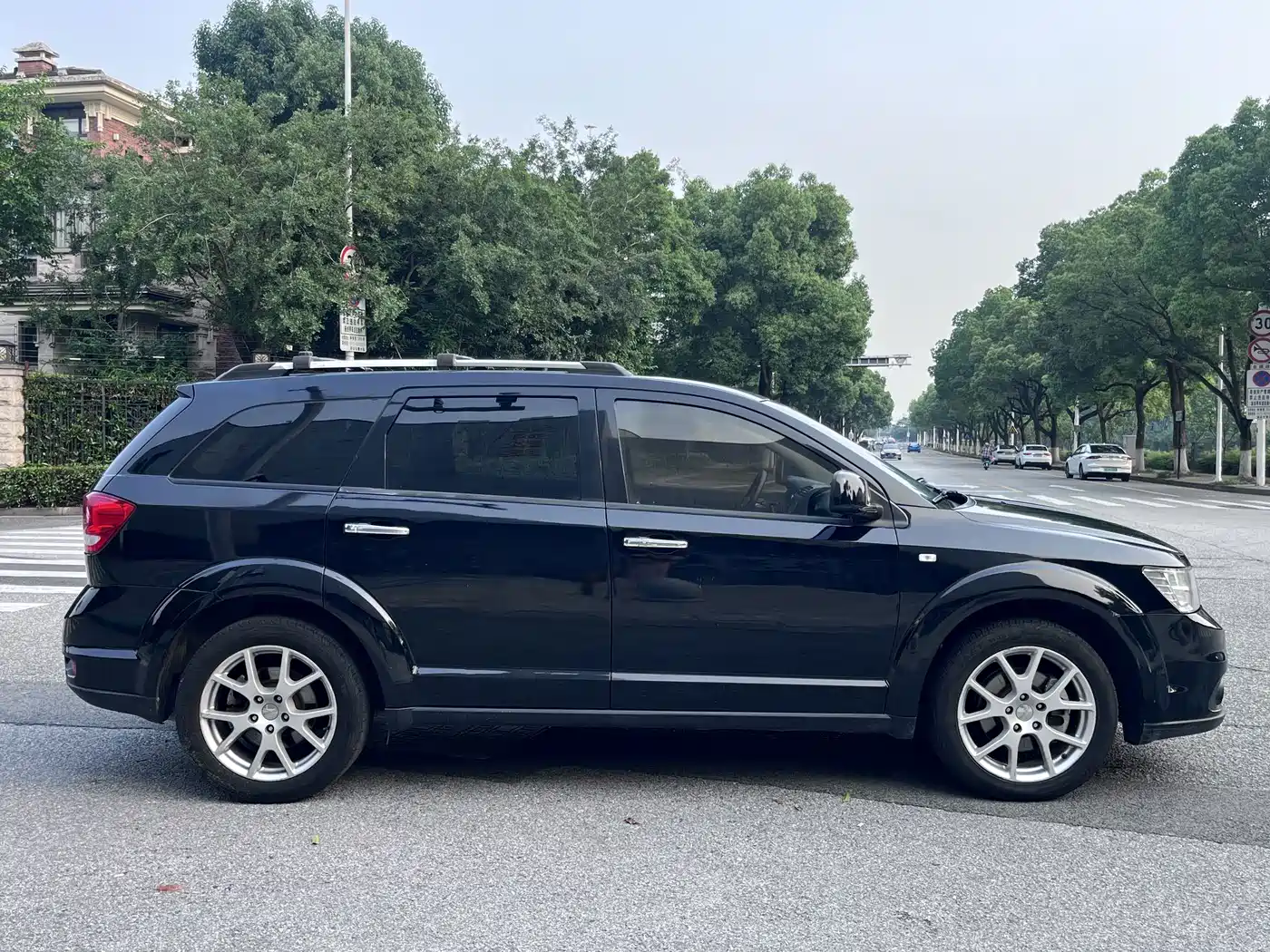 Dodge Journey 2014 2013 Model 2.4L 2WD Premium Edition