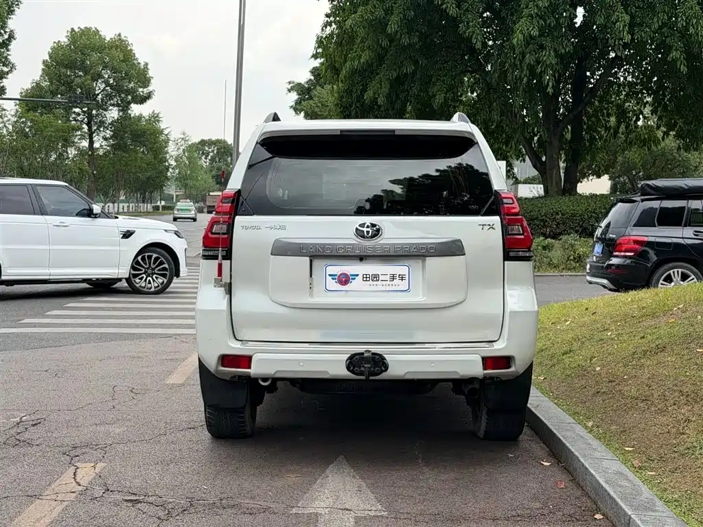Toyota Prado 2018 3.5L Auto TX-L фото 5