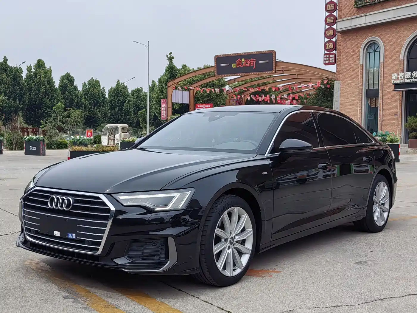 Audi A6L 2021 45 TFSI Exclusive Sport