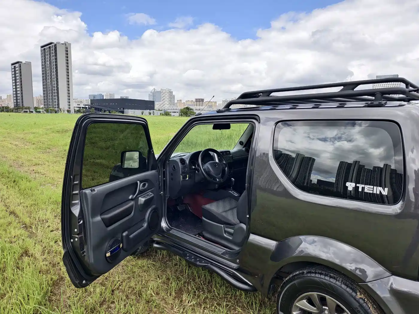 Suzuki Jimny (Import) 2016 2015 1.3 AT JLX Navigation Edition