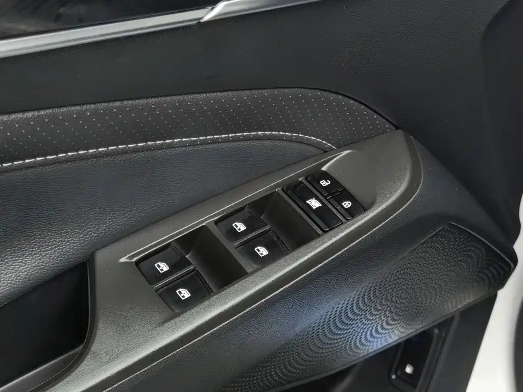 Фото 9 - SAIC Maxus Maxus G50