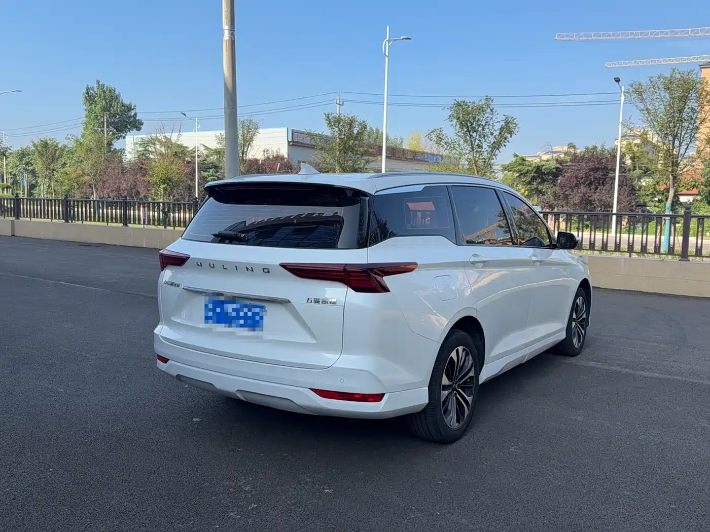 Wuling Motors Wuling Victory 2021 2020 1.5T CVT Flagship